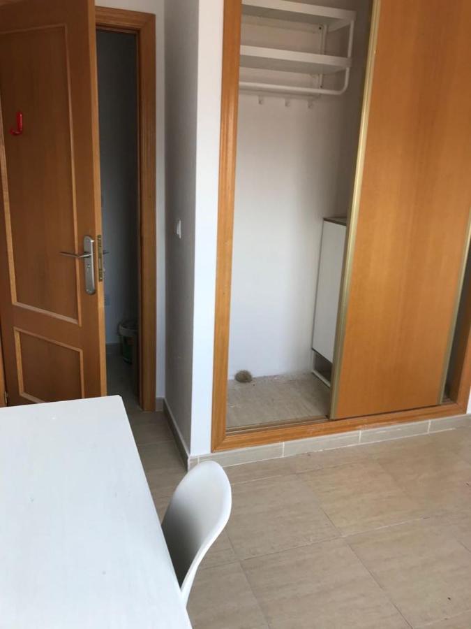Alojamiento Grande Para Familias Con Piscina 산후안데알리칸테 외부 사진