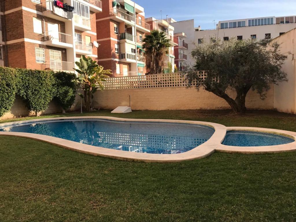 Alojamiento Grande Para Familias Con Piscina 산후안데알리칸테 외부 사진